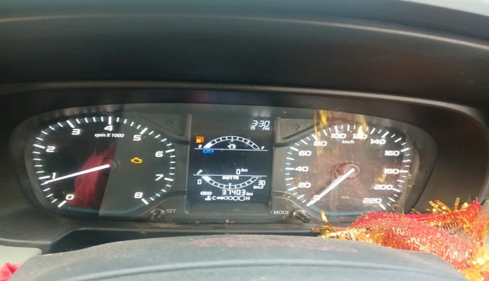 2023 Tata PUNCH ADVENTURE MT, Petrol, Manual, 37,403 km, interior