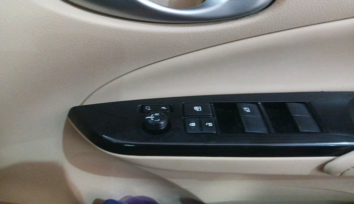 2020 Toyota YARIS V MT, Petrol, Manual, 29,531 km, interior