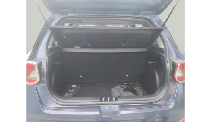 2022 Hyundai VENUE S 1.2, Petrol, Manual, 26,122 km, exterior
