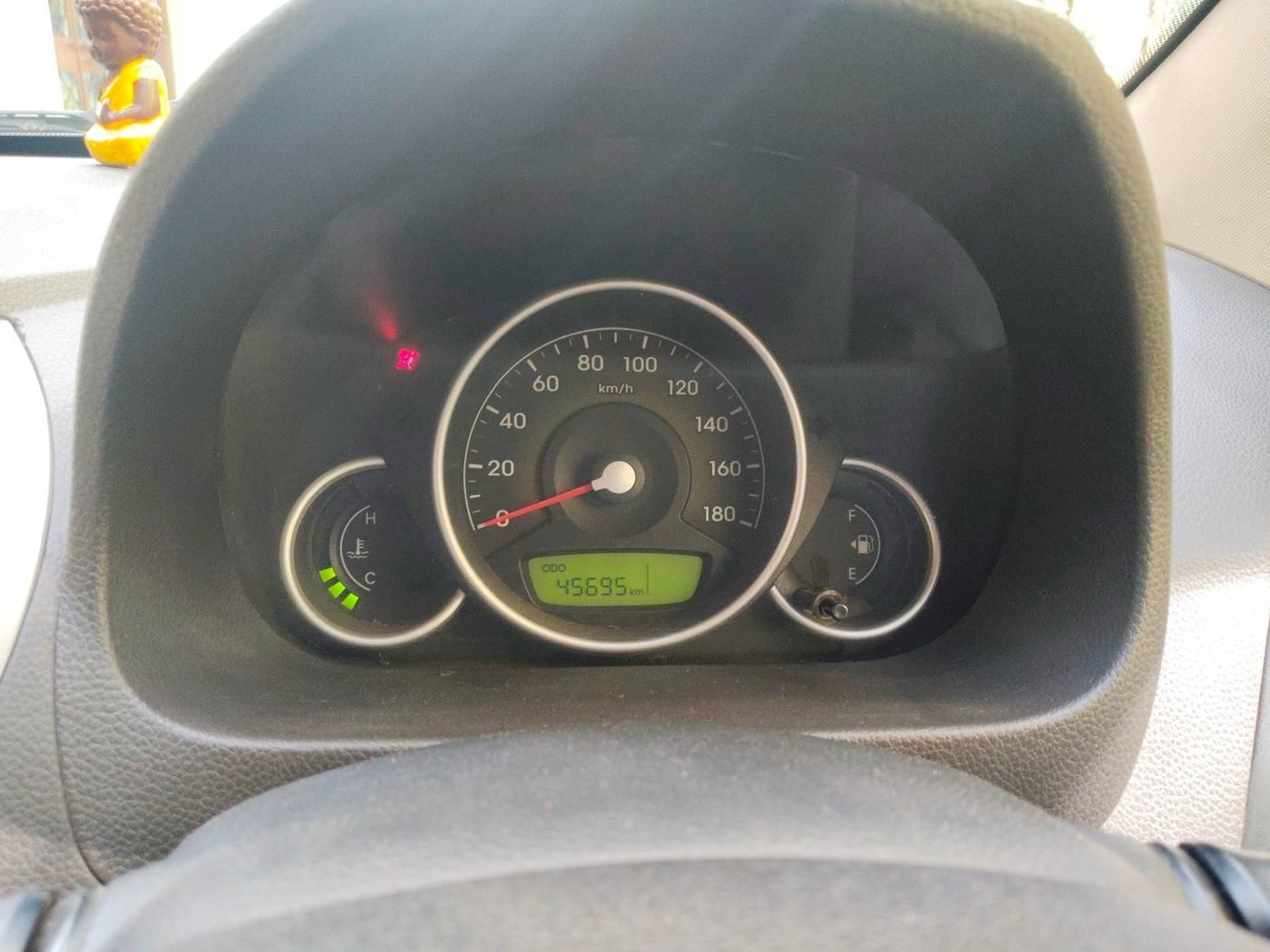 2017 Hyundai Eon SPORTZ, Petrol, Manual, 46,124 km, interior