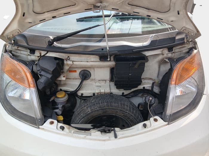 2014 Tata Nano TWIST XE, Petrol, Manual, 27,289 km, exterior