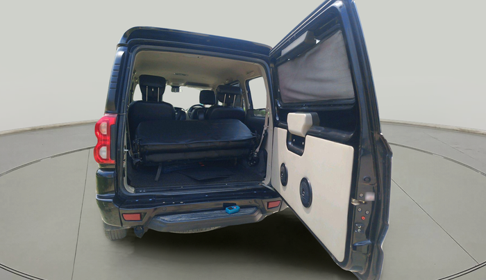 2020 Mahindra Scorpio S11 2WD, Diesel, Manual, 1,04,760 km, exterior