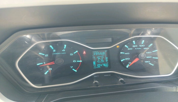 2020 Mahindra Scorpio S11 2WD, Diesel, Manual, 1,04,760 km, interior