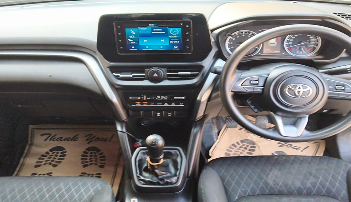 2023 Toyota URBAN CRUISER HYRYDER S NEO DRIVE, Petrol, Manual, 74,700 km, interior