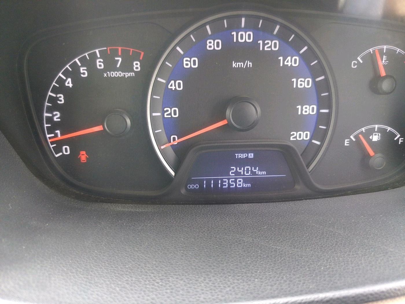 2016 Hyundai Xcent S 1.2, Petrol, Manual, 1,11,358 km, interior