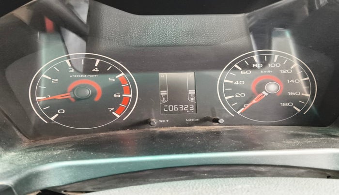 2016 Mahindra Kuv100 K4 D 6 STR, Diesel, Manual, 1,06,323 km, interior