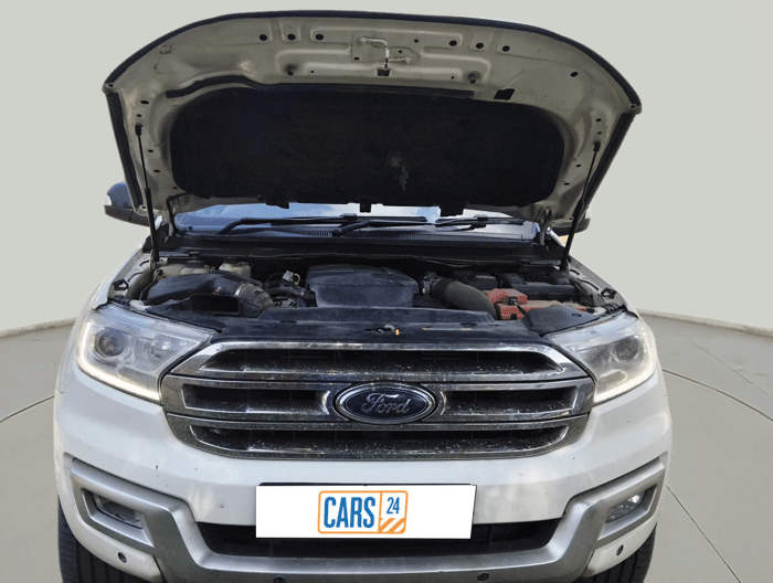 2017 Ford Endeavour TITANIUM 3.2 4X4 AT, Diesel, Automatic, 91,957 km, exterior