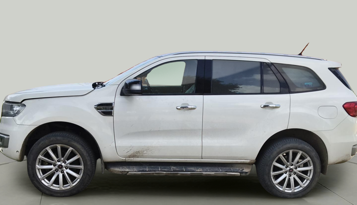 2017 Ford Endeavour TITANIUM 3.2 4X4 AT, Diesel, Automatic, 91,957 km, exterior