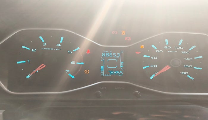 2019 Mahindra Scorpio S11 2WD, Diesel, Manual, 78,355 km, interior