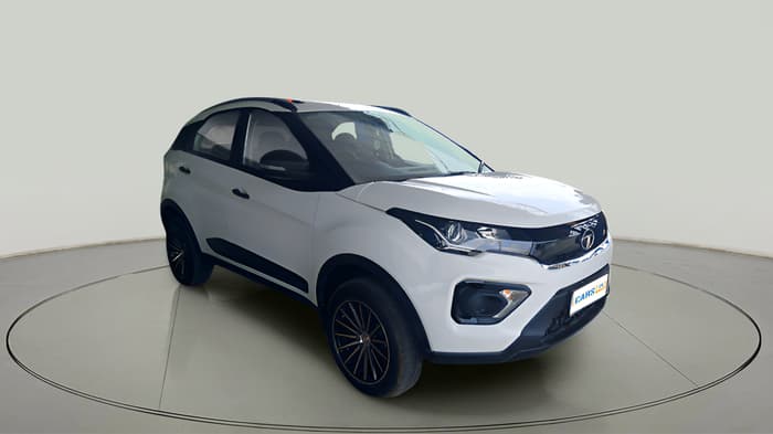 2023 Tata NEXON XM PLUS SUNROOF PETROL, Petrol, Manual, 15,763 km, exterior