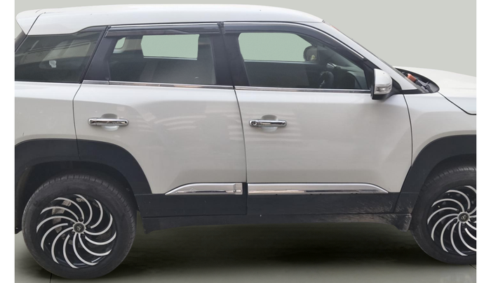 2024 Maruti BREZZA LXI S- CNG, Petrol, Manual, 22,559 km, exterior