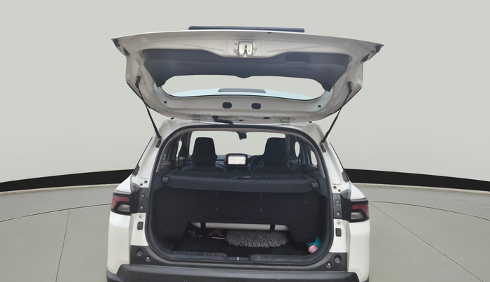 2024 Maruti BREZZA LXI S- CNG, Petrol, Manual, 22,559 km, exterior
