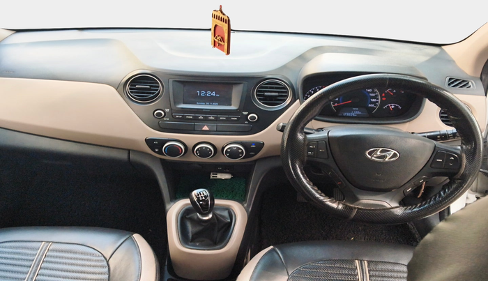 2017 Hyundai Grand i10 SPORTZ U2 1.2 CRDI, Diesel, Manual, 1,23,607 km, interior