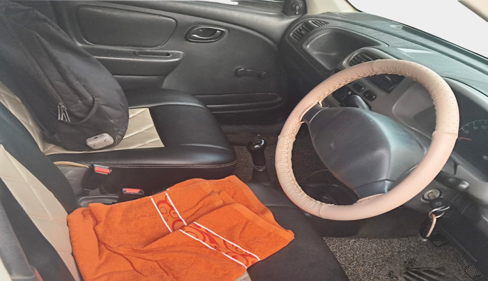 2010 Maruti Alto LXI, Petrol, Manual, 1,23,247 km, interior