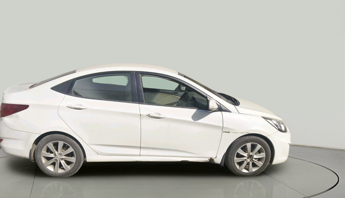 2012 Hyundai Verna FLUIDIC 1.6 CRDI SX, Diesel, Manual, 1,30,375 km, exterior