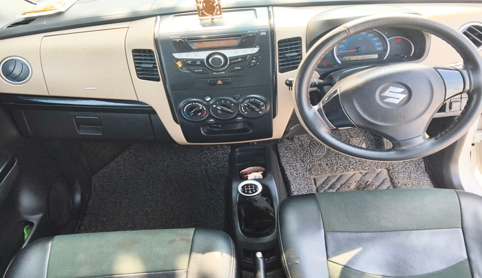 2017 Maruti Wagon R 1.0 VXI, Petrol, Manual, 95,051 km, interior