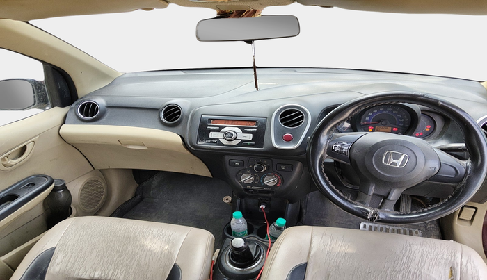 2014 Honda Mobilio 1.5L I-DTEC S, Diesel, Manual, 1,05,609 km, interior