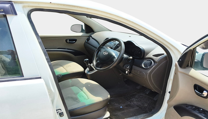 2011 Hyundai i10 SPORTZ 1.2, Petrol, Manual, 1,12,271 km, interior