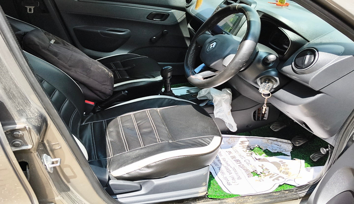 2016 Renault Kwid RXL, Petrol, Manual, 2,667 km, interior