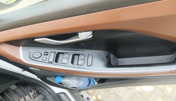 2022 Hyundai ALCAZAR 1.5 SIGNATURE (O) AT 6STR, Diesel, Automatic, 44,132 km, interior
