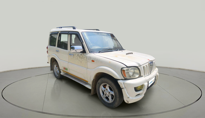 2013 Mahindra Scorpio VLX 2WD, Diesel, Manual, 1,83,275 km, exterior