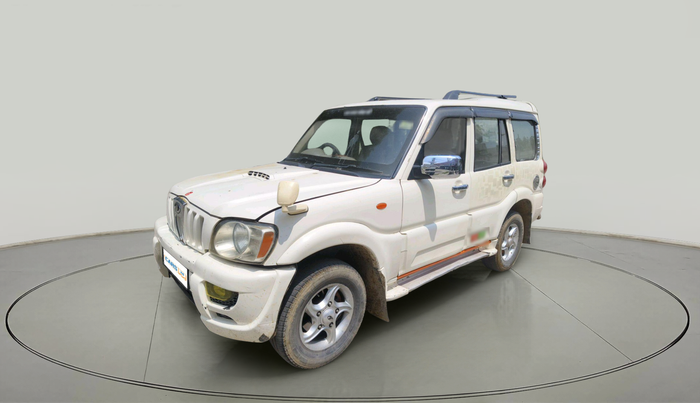 2013 Mahindra Scorpio VLX 2WD, Diesel, Manual, 1,83,275 km, exterior