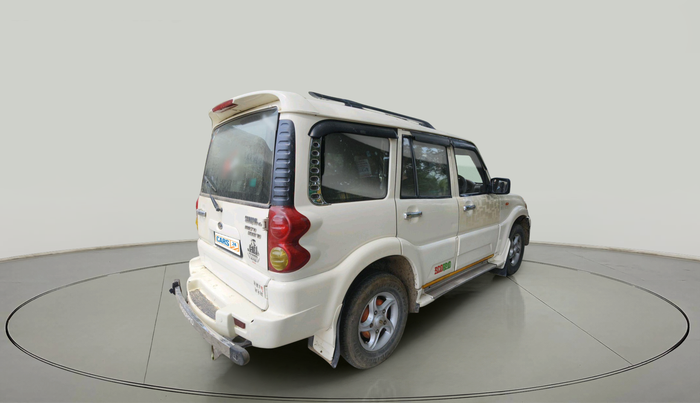 2013 Mahindra Scorpio VLX 2WD, Diesel, Manual, 1,83,275 km, exterior