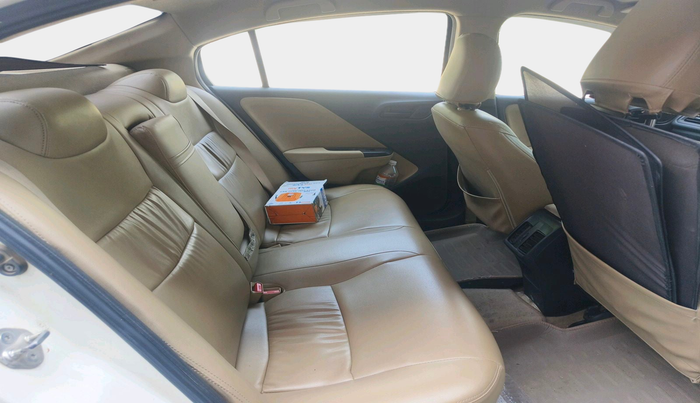 2015 Honda City 1.5L I-DTEC SV, Diesel, Manual, 1,44,899 km, interior