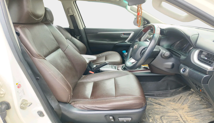 2018 Toyota Fortuner 2.8 4X2 MT, Diesel, Manual, 1,44,353 km, interior