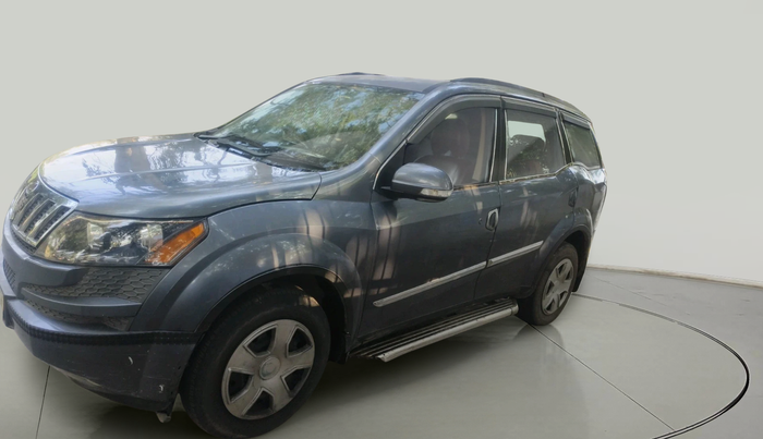2013 Mahindra XUV500 W4, Diesel, Manual, 1,11,149 km, exterior