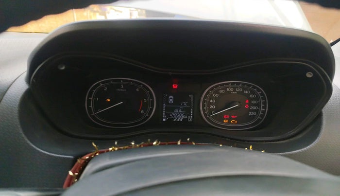 2016 Maruti Vitara Brezza ZDI PLUS, Diesel, Manual, 1,28,386 km, interior