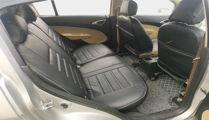 2014 Chevrolet Sail 1.2 LS, Petrol, Manual, 2,33,610 km, interior