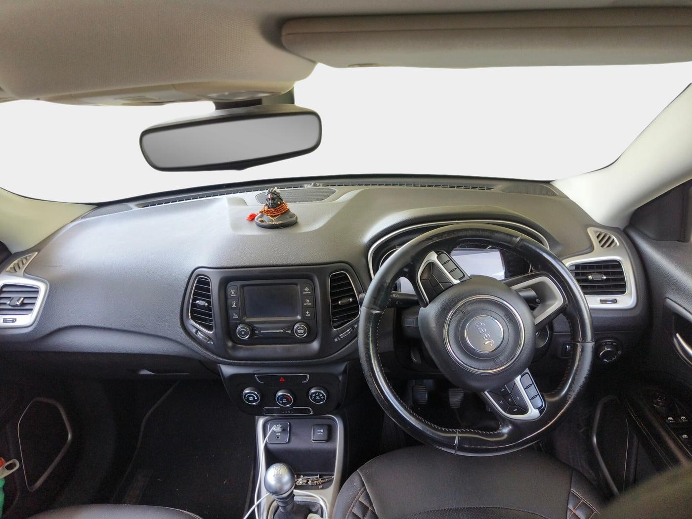 2018 Jeep Compass SPORT 2.0 DIESEL, Diesel, Manual, 1,05,570 km, interior