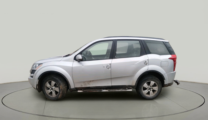 2012 Mahindra XUV500 W8, Diesel, Manual, 1,22,425 km, exterior