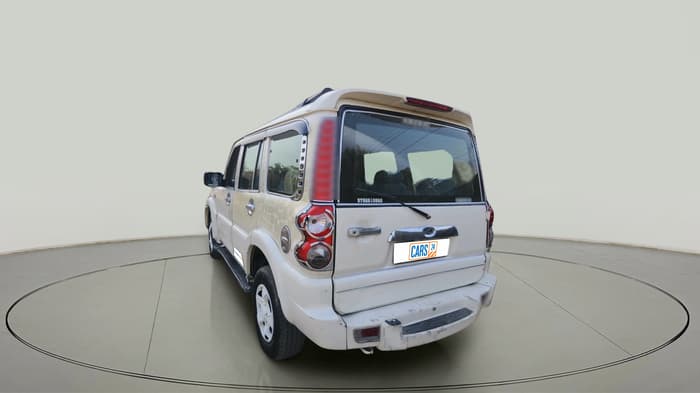 2014 Mahindra Scorpio SLE, Diesel, Manual, 1,08,022 km, exterior