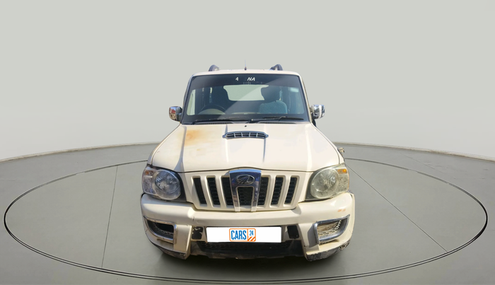 2014 Mahindra Scorpio SLE, Diesel, Manual, 92,383 km, exterior