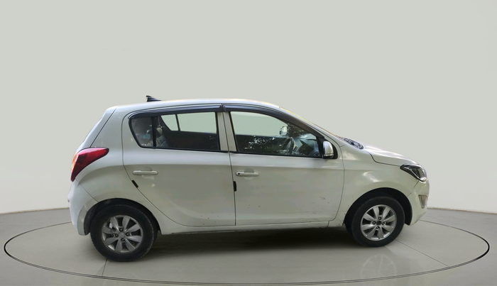 2013 Hyundai i20 SPORTZ 1.2, Petrol, Manual, 1,25,065 km, exterior