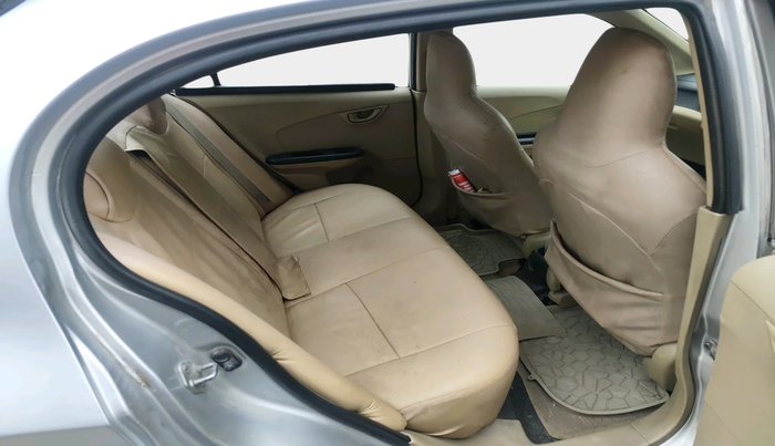 2014 Honda Amaze 1.5L I-DTEC S, Diesel, Manual, 2,07,500 km, interior