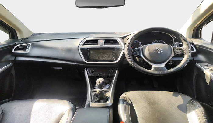 2017 Maruti S Cross ALPHA 1.6, Diesel, Manual, 82,565 km, interior