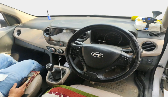 2014 Hyundai Grand i10 SPORTZ 1.2 KAPPA VTVT, Petrol, Manual, 65,846 km, interior