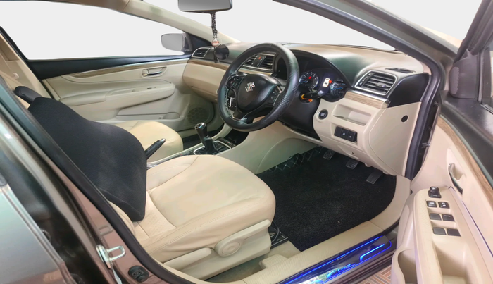 2018 Maruti Ciaz ALPHA 1.5 SHVS PETROL, Petrol, Manual, 53,500 km, interior