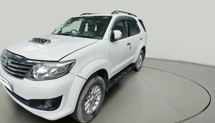 2014 Toyota Fortuner 3.0 4X2 AT, Diesel, Automatic, 1,60,476 km, exterior