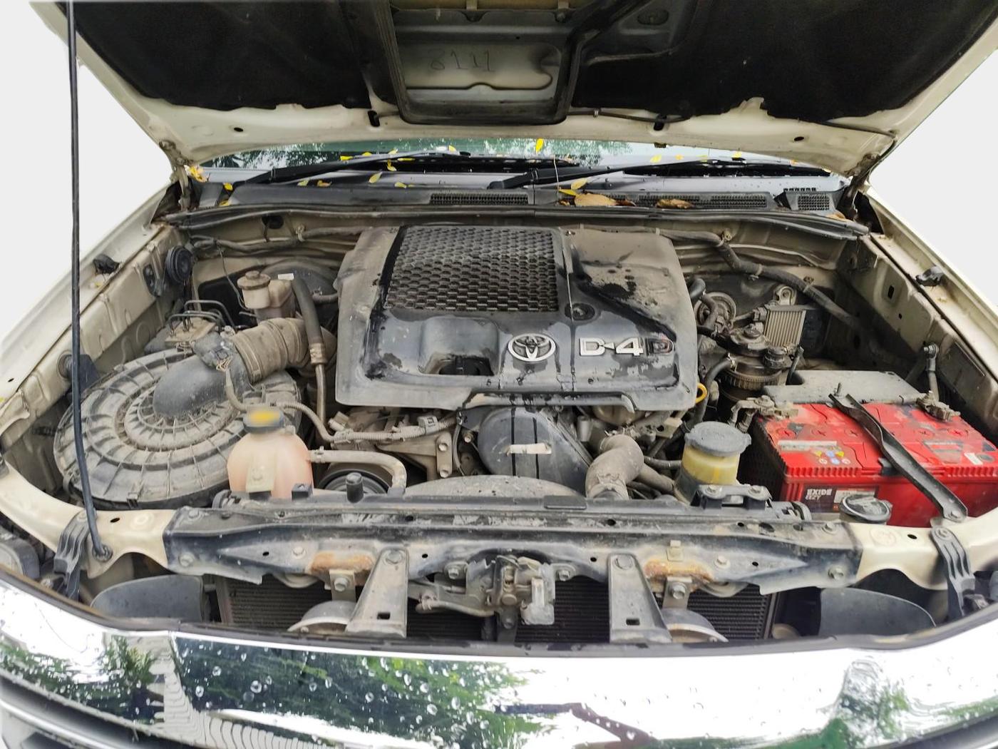 2014 Toyota Fortuner 3.0 4X2 AT, Diesel, Automatic, 1,60,700 km, exterior