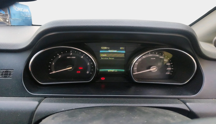 2017 Tata Hexa XM 4X2 7 STR, Diesel, Manual, 57,747 km, interior