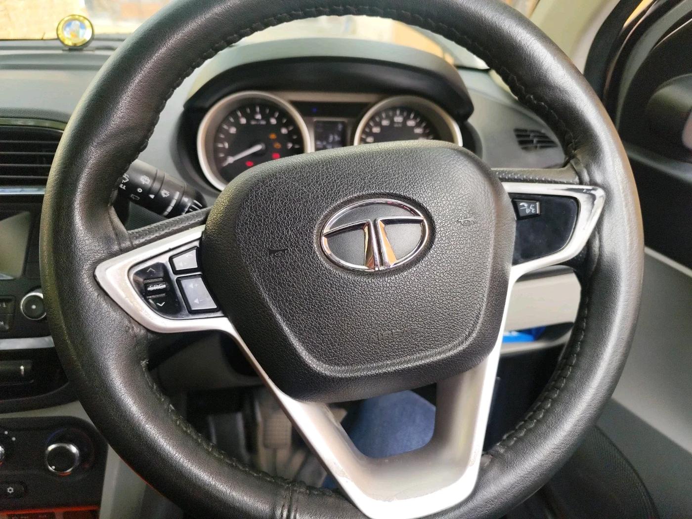 2016 Tata Tiago XZ PETROL, Petrol, Manual, 76,145 km, interior