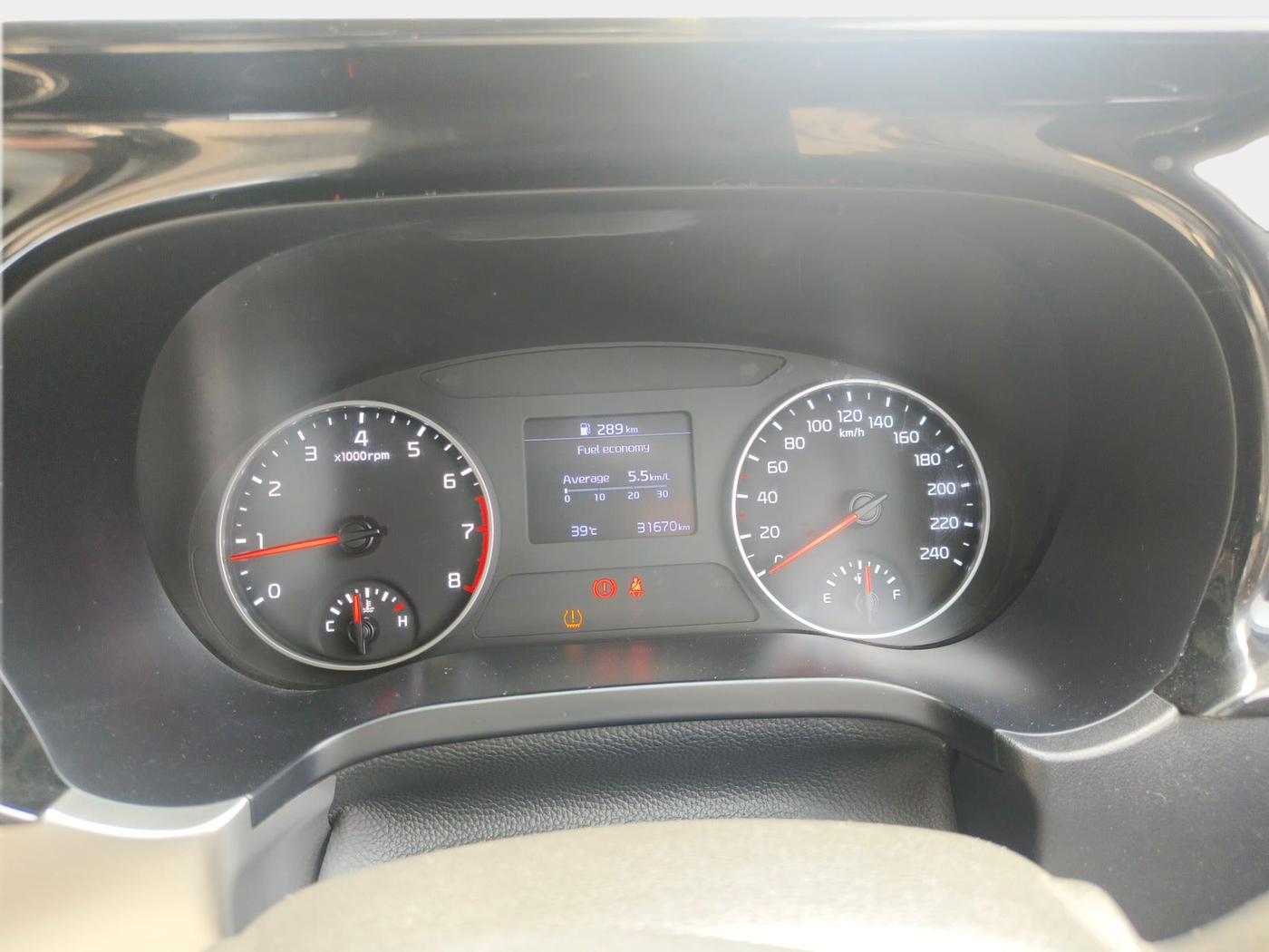 2022 KIA SELTOS HTX PETROL 1.5, Petrol, Manual, 31,670 km, interior
