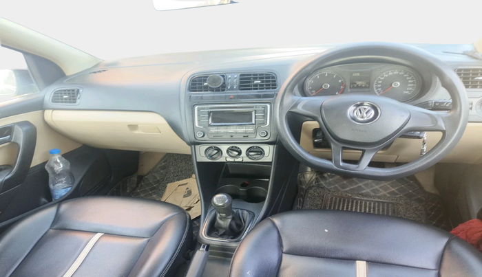 2016 Volkswagen Ameo COMFORTLINE 1.2L, Petrol, Manual, 72,855 km, interior