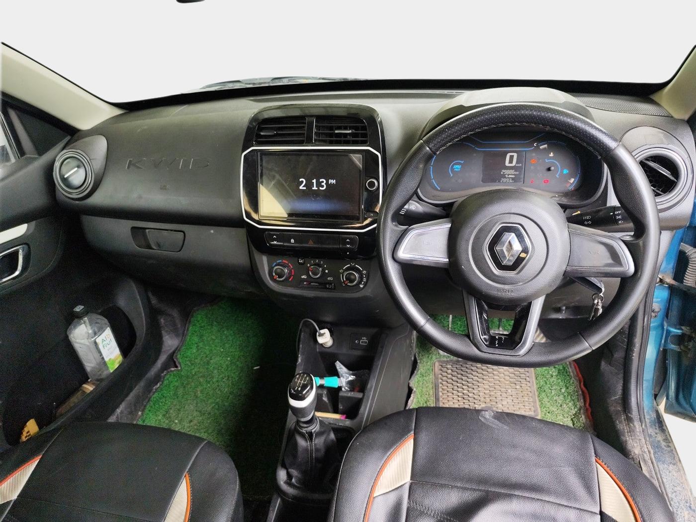2022 Renault Kwid CLIMBER MT 1.0, Petrol, Manual, 30,000 km, interior