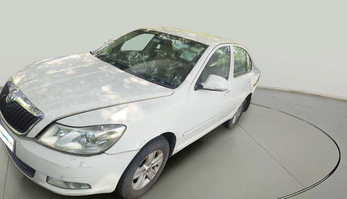 2011 Skoda Laura AMBIENTE 2.0 TDI CR MT, Diesel, Manual, 80,838 km, exterior