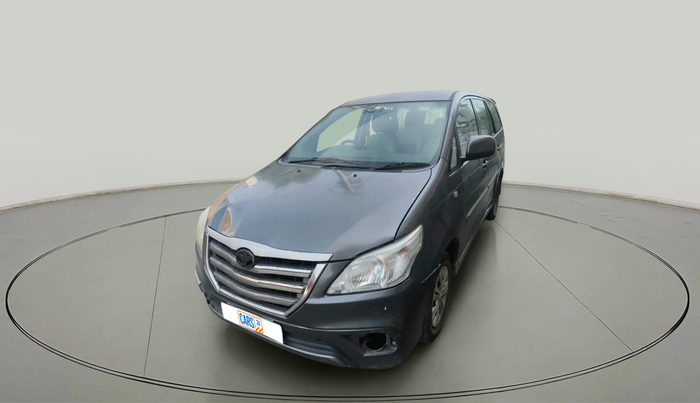 2013 Toyota Innova 2.5 GX 7 STR, Diesel, Manual, 2,19,335 km, exterior